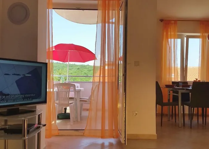 Kvesic Lägenhet Šilo
